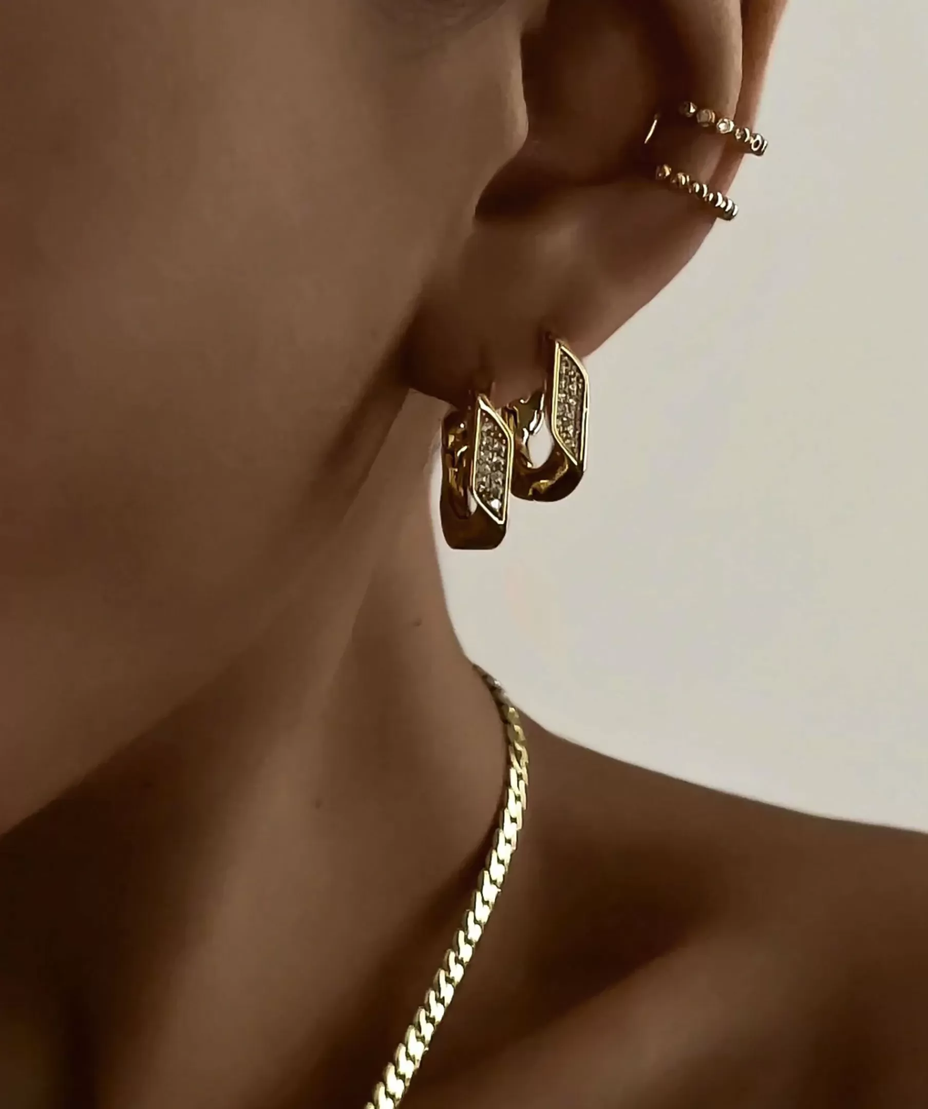 Luv Aj Smycken^Pave Cuban Link Earring